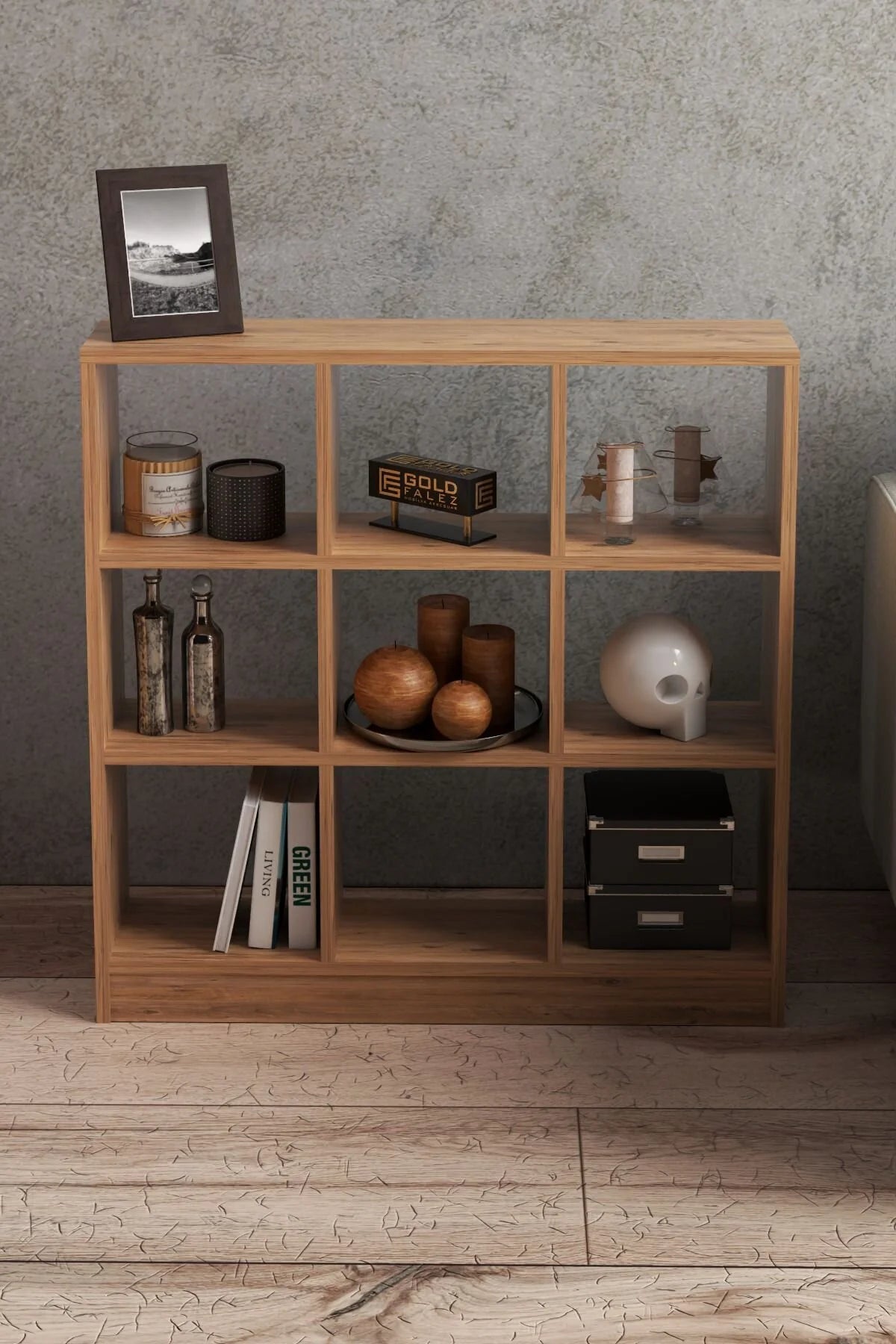 Рафт за книги с 9 отделения Pine Brown