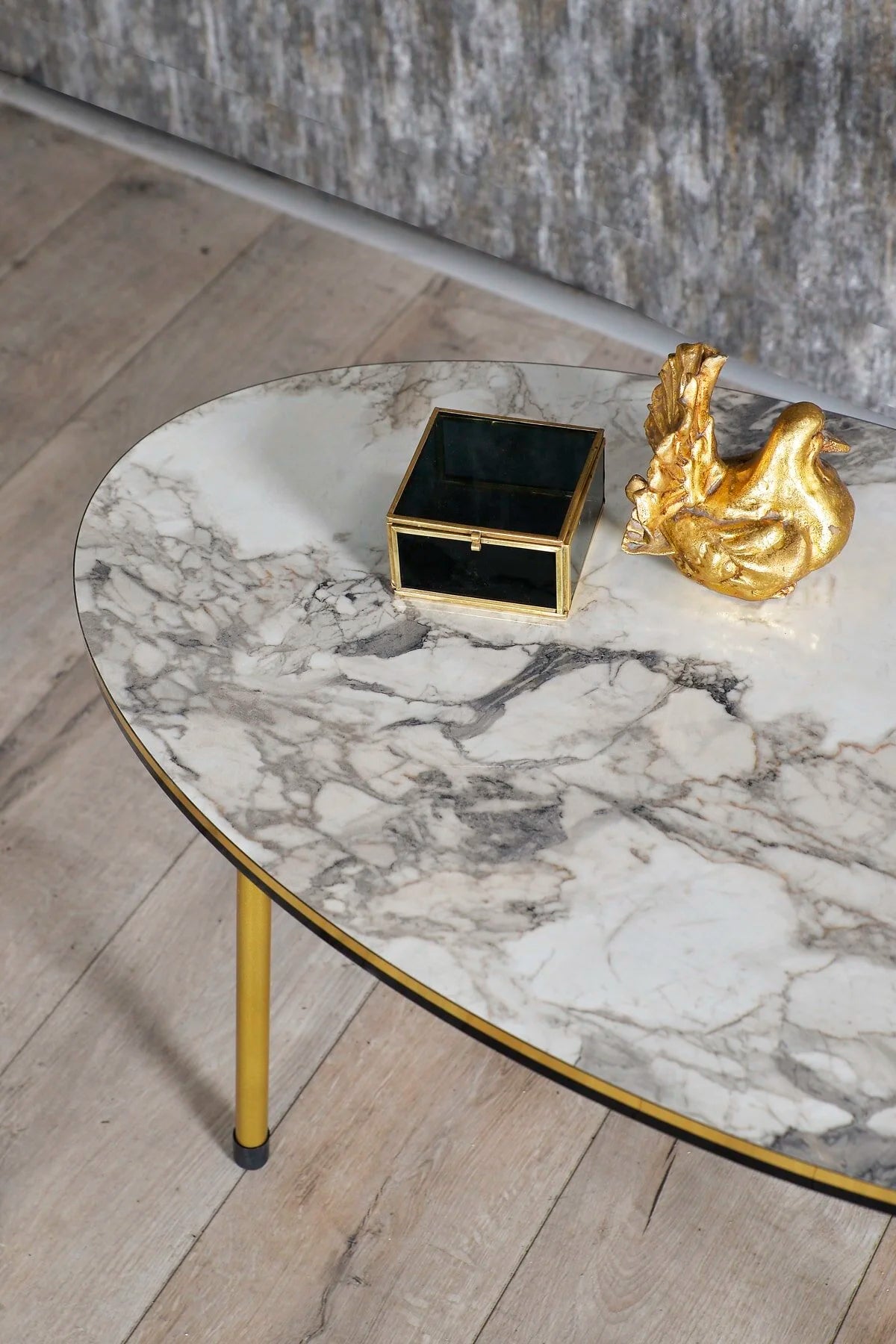 Златна метална холна маса с 4 места и плоски крака, бяла – изображение 5